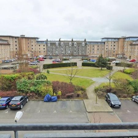 Comfortable, Self Contained 2 Double Beds Town Apartment Near Pittodrie Stadium Aberdeen Exterior photo